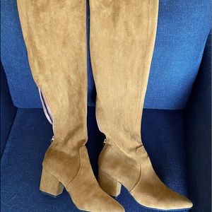 Thigh high, faux suede boots, barely worn!